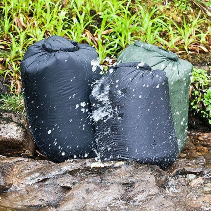 Highlander 140L Daysack Drysack DB117 Black 2022 1 Highlander 140L Daysack Drysack DB117 Black 2022