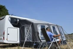 Kampa Dometic Ace AIR ALL-SEASON 400 XXL MH1009 9120000087 2020 -Hiking N Travel Sales kampamotoraceairall season400fronton compressor 2