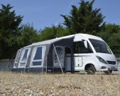 Kampa Dometic Ace AIR ALL-SEASON 400 XXL MH1009 9120000087 2020 -Hiking N Travel Sales kampamotoraceairall season400rightside compressor 2