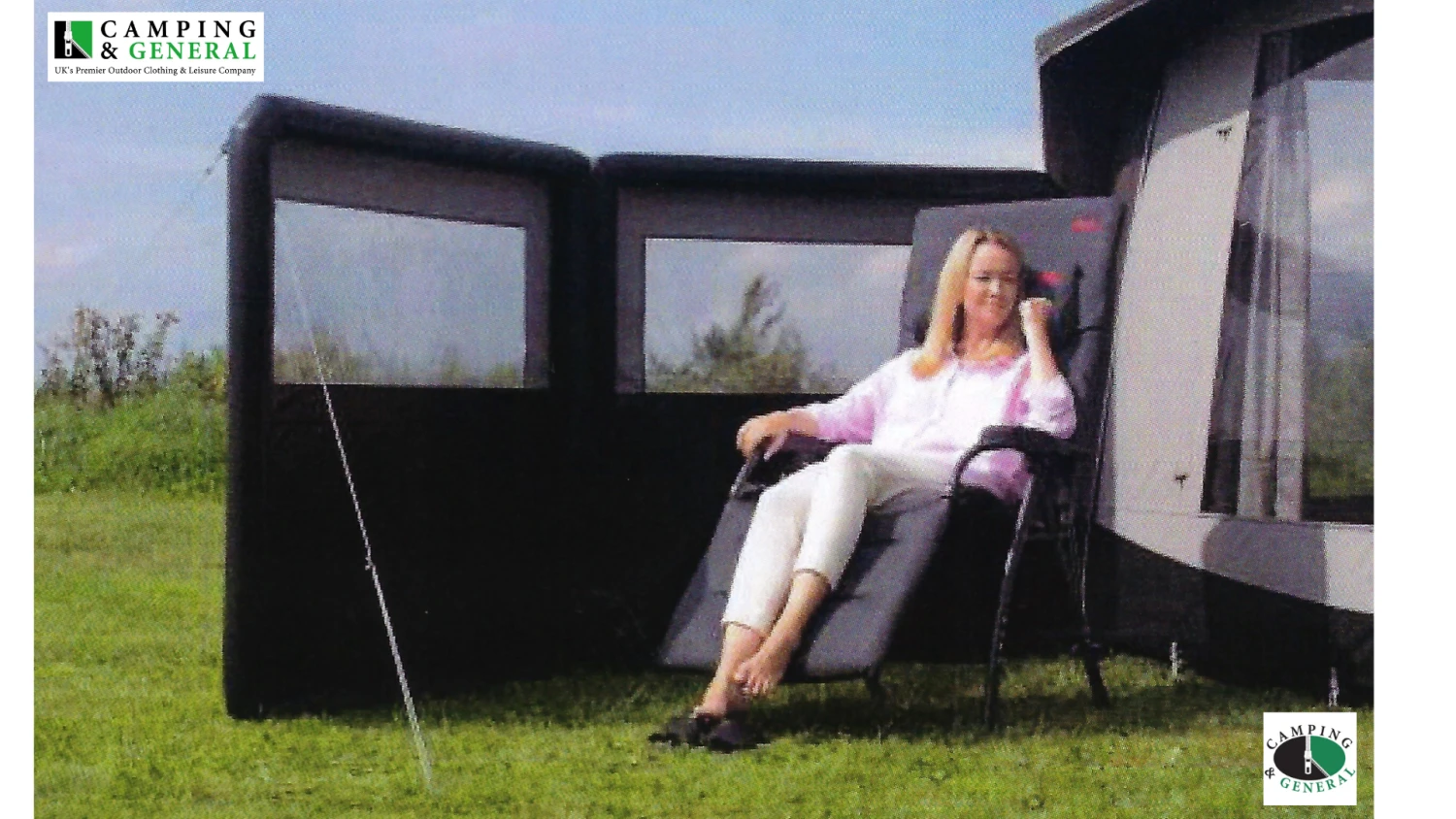 Telta Inflatable Two Panel PVC Windbreak AE0002 2 Telta Inflatable Two Panel PVC Windbreak AE0002 - Image 2